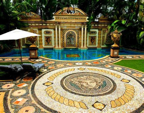 Versace villa